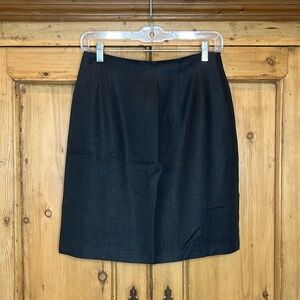 International Scene Skirt